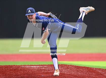 Thumbnail 2 in Dutchtown vs. Airline (LHSAA Division I Non-Select Bi-District) photogallery.