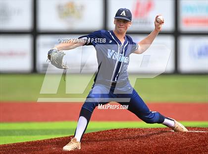 Thumbnail 3 in Dutchtown vs. Airline (LHSAA Division I Non-Select Bi-District) photogallery.