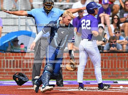 Thumbnail 1 in Dutchtown vs. Airline (LHSAA Division I Non-Select Bi-District) photogallery.