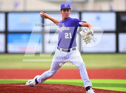 Thumbnail 3 in Dutchtown vs. Airline (LHSAA Division I Non-Select Bi-District) photogallery.
