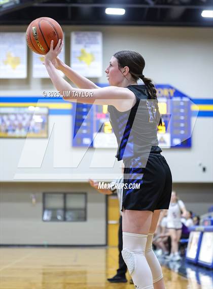 Thumbnail 1 in Huckabay vs Tolar (Lipan Tournament) photogallery.
