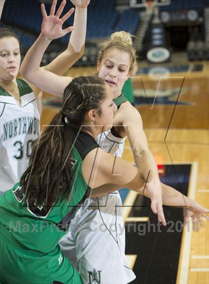 Thumbnail 1 in Siren vs. Northwood  photogallery.