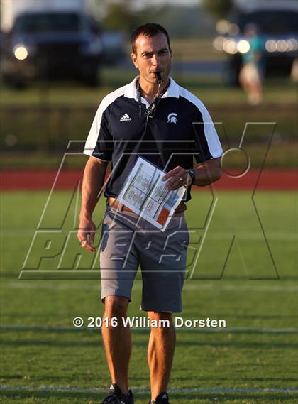 Thumbnail 3 in Summit vs Independence photogallery.