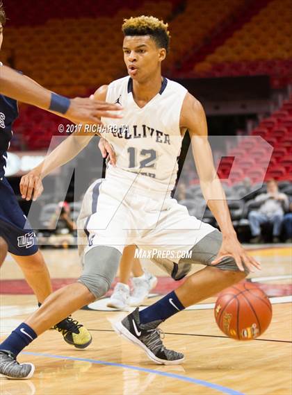 Thumbnail 1 in Gulliver Prep vs. University (HoopHall Miami Invitational) photogallery.