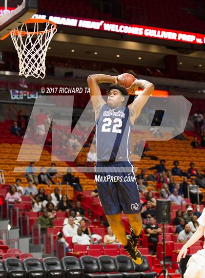 Thumbnail 3 in Gulliver Prep vs. University (HoopHall Miami Invitational) photogallery.