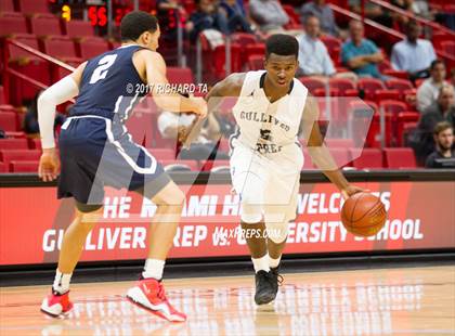 Thumbnail 2 in Gulliver Prep vs. University (HoopHall Miami Invitational) photogallery.