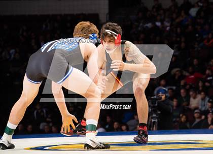 Thumbnail 2 in CIF State Boys Wrestling Championships (Finals) photogallery.