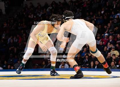 Thumbnail 2 in CIF State Boys Wrestling Championships (Finals) photogallery.