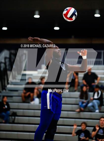 Thumbnail 2 in Cathedral Catholic vs. Eastlake (CIF SDS D1 Final) photogallery.