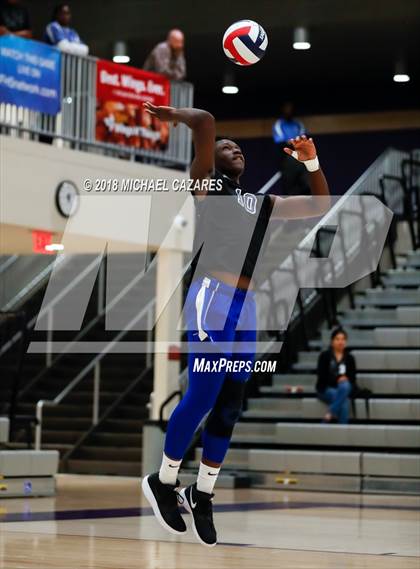 Thumbnail 1 in Cathedral Catholic vs. Eastlake (CIF SDS D1 Final) photogallery.