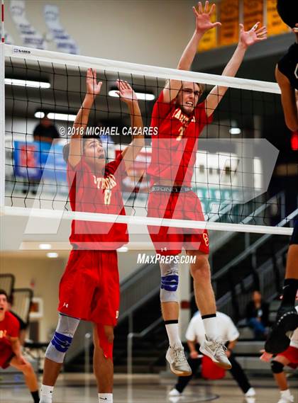 Thumbnail 2 in Cathedral Catholic vs. Eastlake (CIF SDS D1 Final) photogallery.