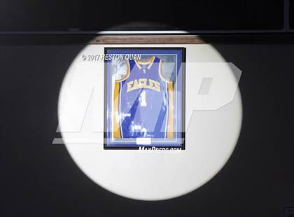 Thumbnail 2 in Klay Thompson Jersey Retirement Ceremony photogallery.