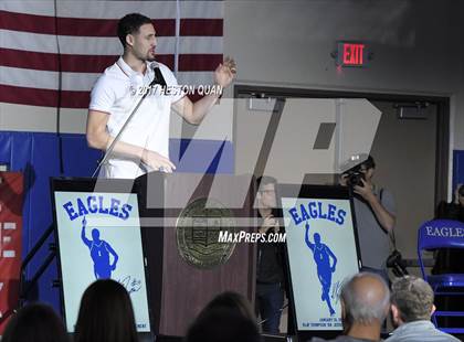 Thumbnail 3 in Klay Thompson Jersey Retirement Ceremony photogallery.