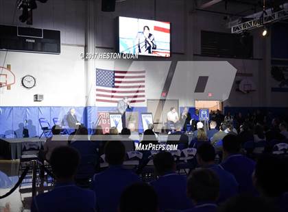 Thumbnail 2 in Klay Thompson Jersey Retirement Ceremony photogallery.