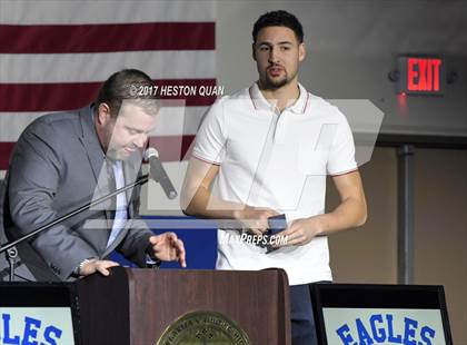 Thumbnail 3 in Klay Thompson Jersey Retirement Ceremony photogallery.