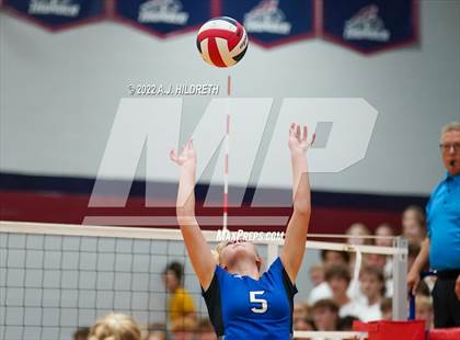Thumbnail 2 in Aquinas @ Washburn Rural photogallery.