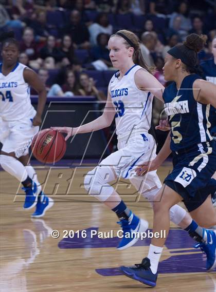 Thumbnail 2 in Desert Vista vs Mesquite (AIA D1 Semifinal) photogallery.