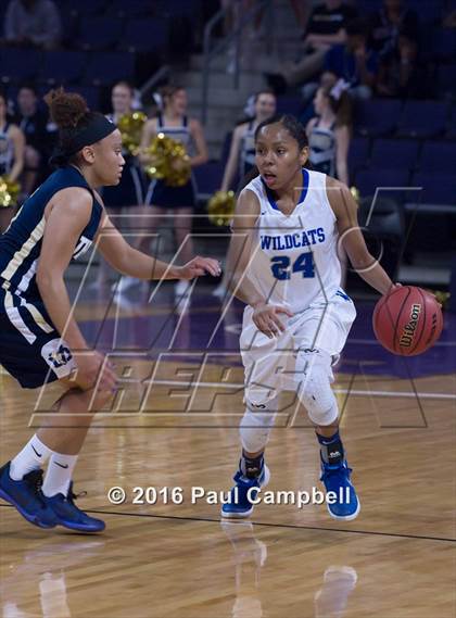 Thumbnail 2 in Desert Vista vs Mesquite (AIA D1 Semifinal) photogallery.