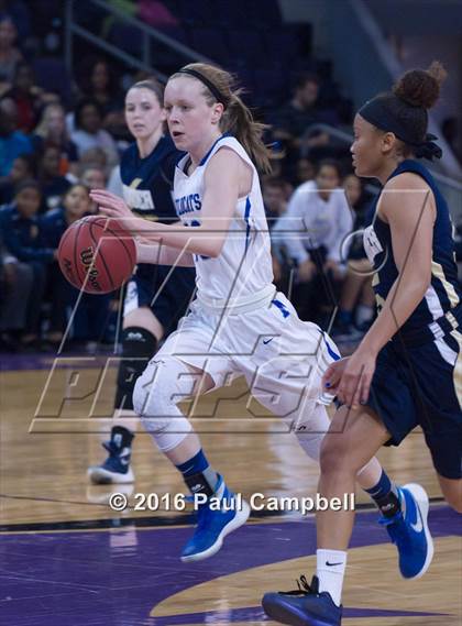 Thumbnail 1 in Desert Vista vs Mesquite (AIA D1 Semifinal) photogallery.