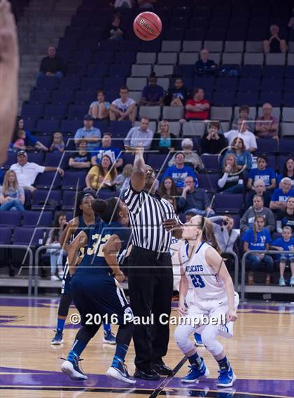 Thumbnail 3 in Desert Vista vs Mesquite (AIA D1 Semifinal) photogallery.