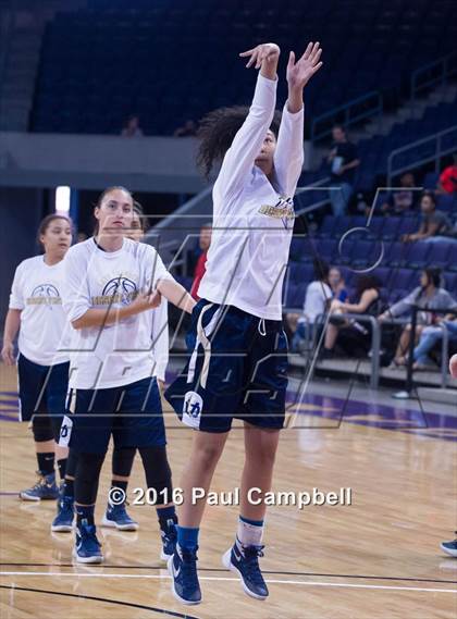 Thumbnail 3 in Desert Vista vs Mesquite (AIA D1 Semifinal) photogallery.