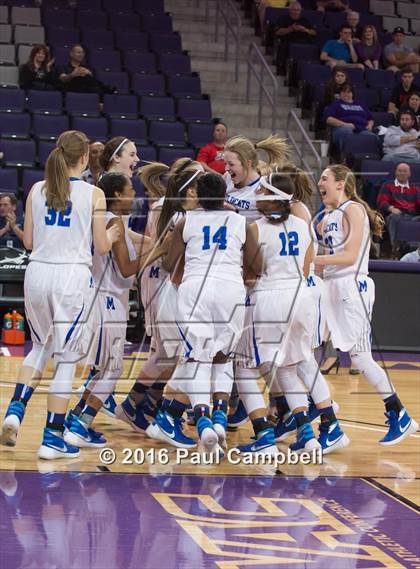 Thumbnail 2 in Desert Vista vs Mesquite (AIA D1 Semifinal) photogallery.