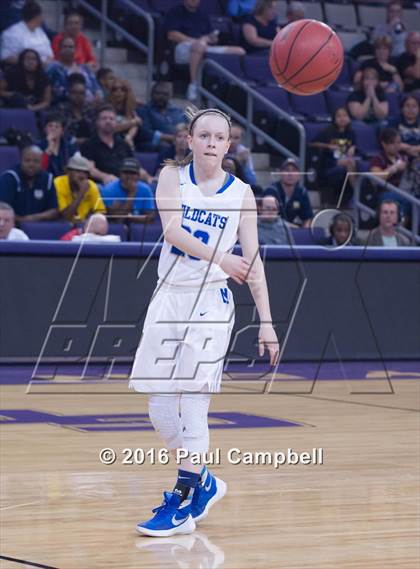 Thumbnail 2 in Desert Vista vs Mesquite (AIA D1 Semifinal) photogallery.