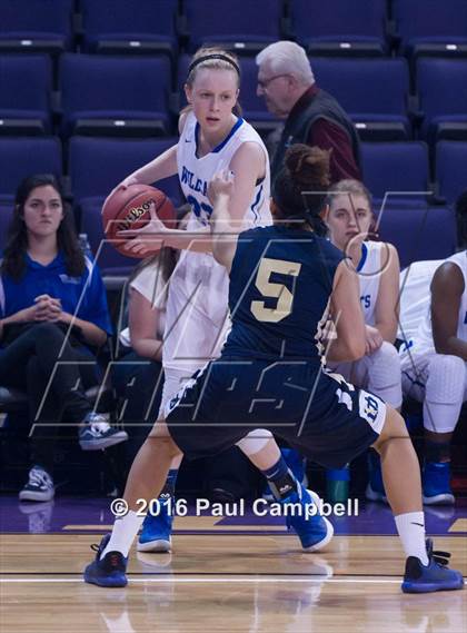 Thumbnail 2 in Desert Vista vs Mesquite (AIA D1 Semifinal) photogallery.