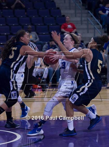 Thumbnail 3 in Desert Vista vs Mesquite (AIA D1 Semifinal) photogallery.