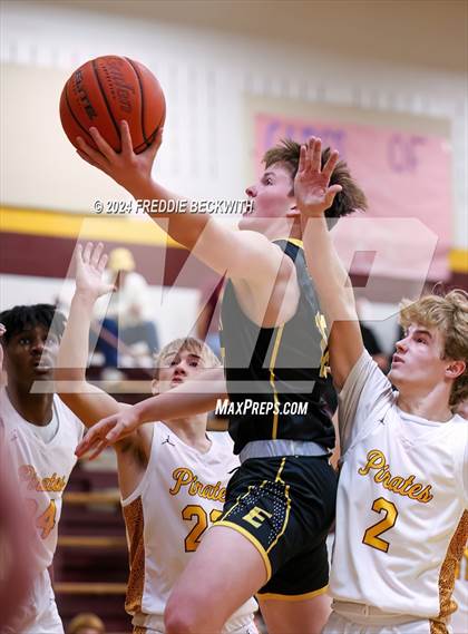 Thumbnail 3 in Era @ Collinsville photogallery.