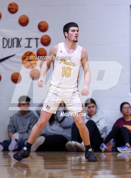 Thumbnail 1 in Era @ Collinsville photogallery.