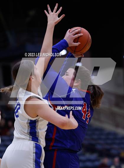 Thumbnail 2 in Jackson County vs Bell County (KHSAA Region 13 Quarterfinal) photogallery.