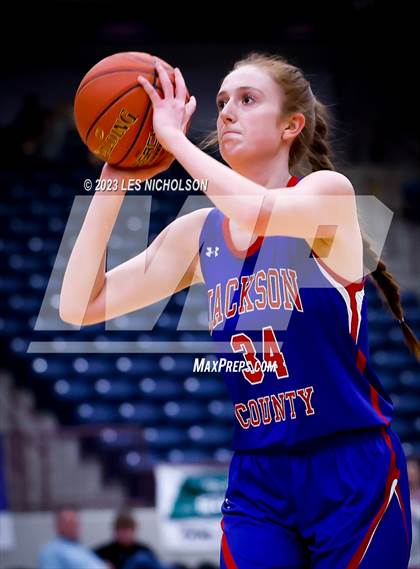 Thumbnail 2 in Jackson County vs Bell County (KHSAA Region 13 Quarterfinal) photogallery.
