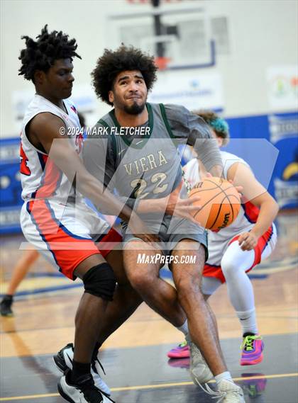 Thumbnail 2 in Freedom vs Viera (14th Annual Earl Graham Metro vs Florida Challenge) photogallery.
