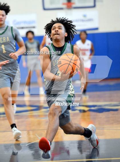Thumbnail 2 in Freedom vs Viera (14th Annual Earl Graham Metro vs Florida Challenge) photogallery.