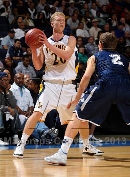 Thumbnail 1 in Santa Monica vs. Loyola (CIF SoCal Regional D1 Final) photogallery.