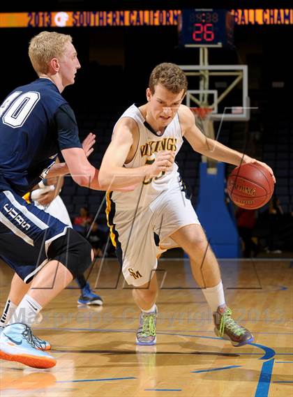 Thumbnail 3 in Santa Monica vs. Loyola (CIF SoCal Regional D1 Final) photogallery.