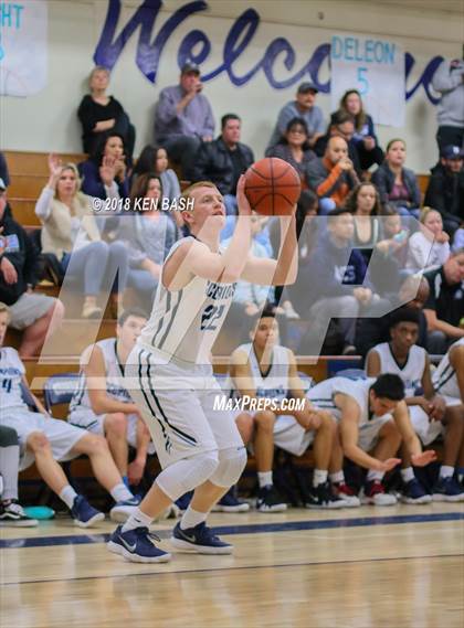 Thumbnail 2 in Moorpark @ Camarillo photogallery.