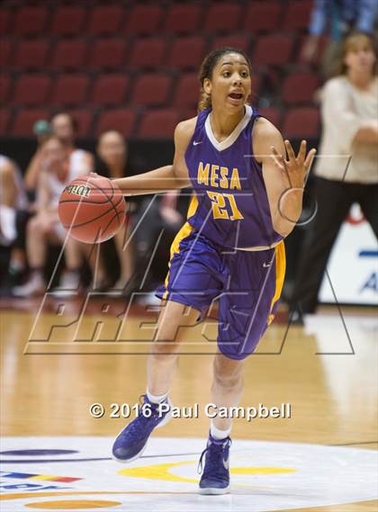 Thumbnail 3 in Mesa vs Seton Catholic (AIA D2 Semifinal) photogallery.