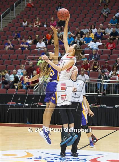 Thumbnail 1 in Mesa vs Seton Catholic (AIA D2 Semifinal) photogallery.