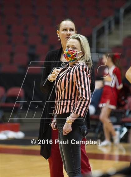 Thumbnail 3 in Mesa vs Seton Catholic (AIA D2 Semifinal) photogallery.