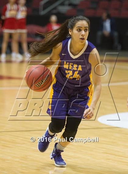 Thumbnail 3 in Mesa vs Seton Catholic (AIA D2 Semifinal) photogallery.