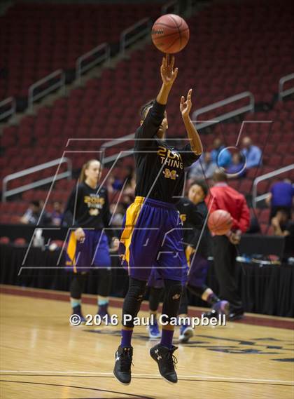 Thumbnail 3 in Mesa vs Seton Catholic (AIA D2 Semifinal) photogallery.