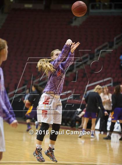Thumbnail 3 in Mesa vs Seton Catholic (AIA D2 Semifinal) photogallery.