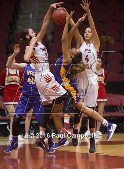 Thumbnail 3 in Mesa vs Seton Catholic (AIA D2 Semifinal) photogallery.