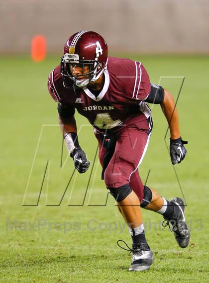 Thumbnail 3 in Bergen Catholic @ Jordan photogallery.