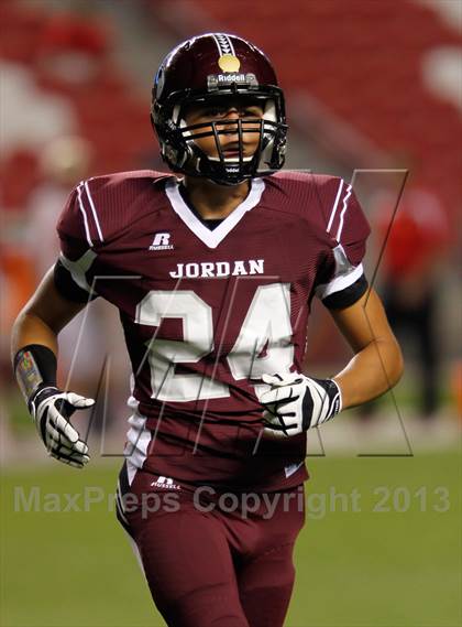 Thumbnail 3 in Bergen Catholic @ Jordan photogallery.