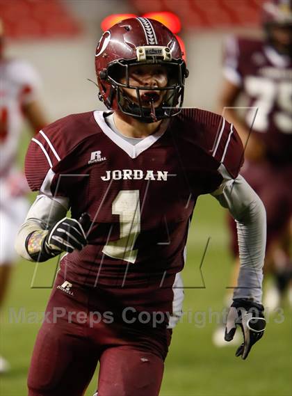 Thumbnail 3 in Bergen Catholic @ Jordan photogallery.
