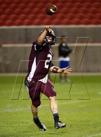 Thumbnail 2 in Bergen Catholic @ Jordan photogallery.