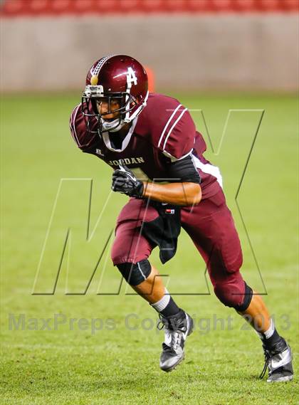 Thumbnail 1 in Bergen Catholic @ Jordan photogallery.